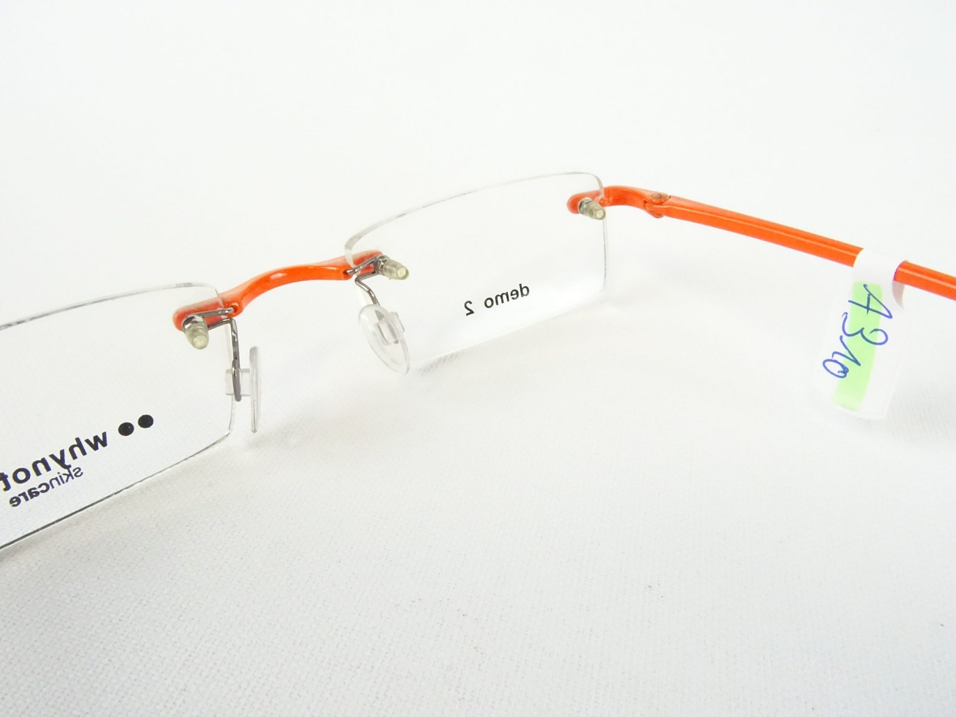 WHY NOT rahmenlose Brille kleine Brillenfassung schmale flache Glasform sehr leicht Kunststoff orange nickelfrei Gr. S – Bild 4