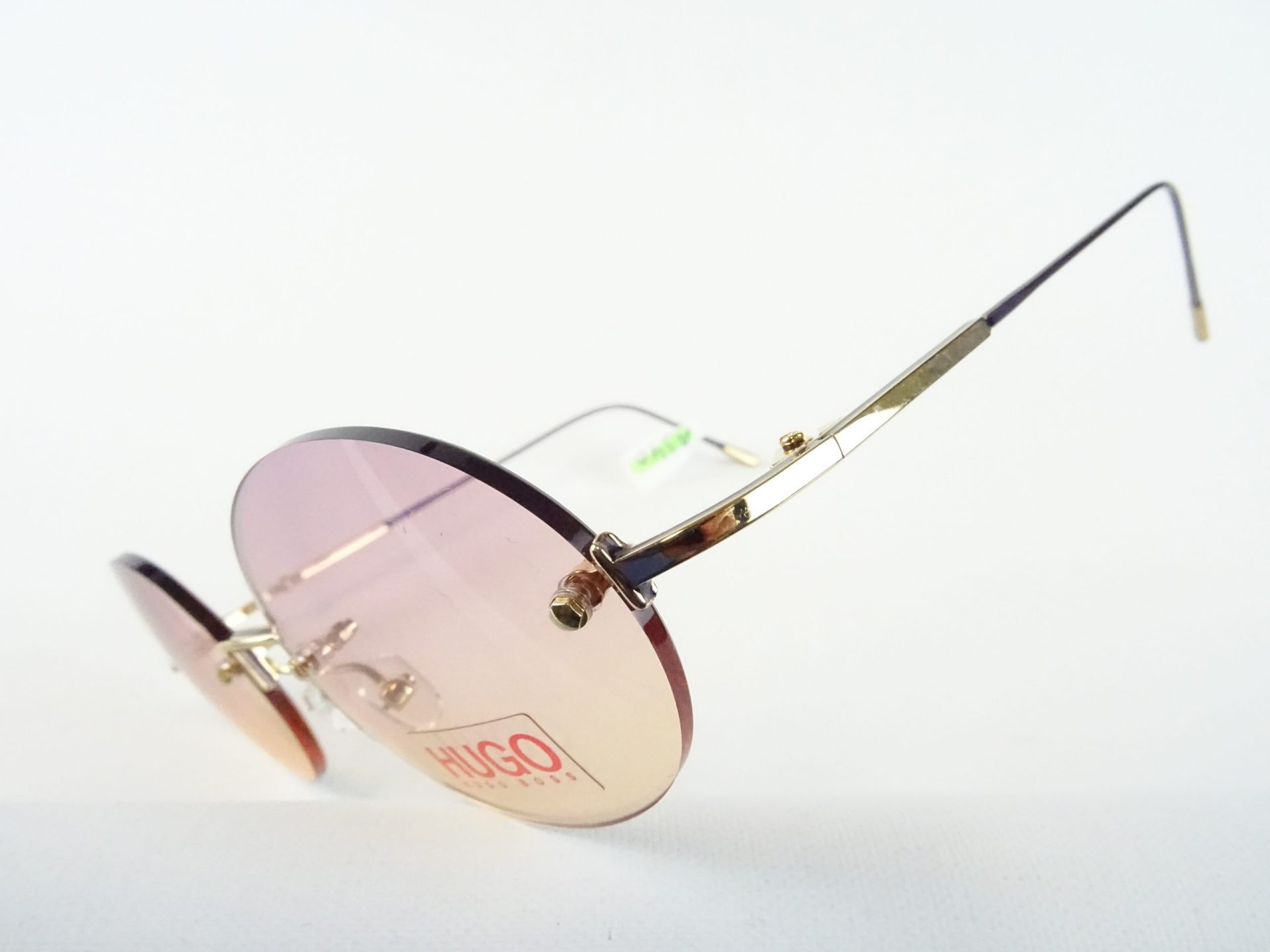 HUGO BOSS rahmenlose runde Damen Sonnenbrille mit Verlauftönung Gläser lila-orange Sonnenbrillen Designerfassung Gr. M – Bild 3