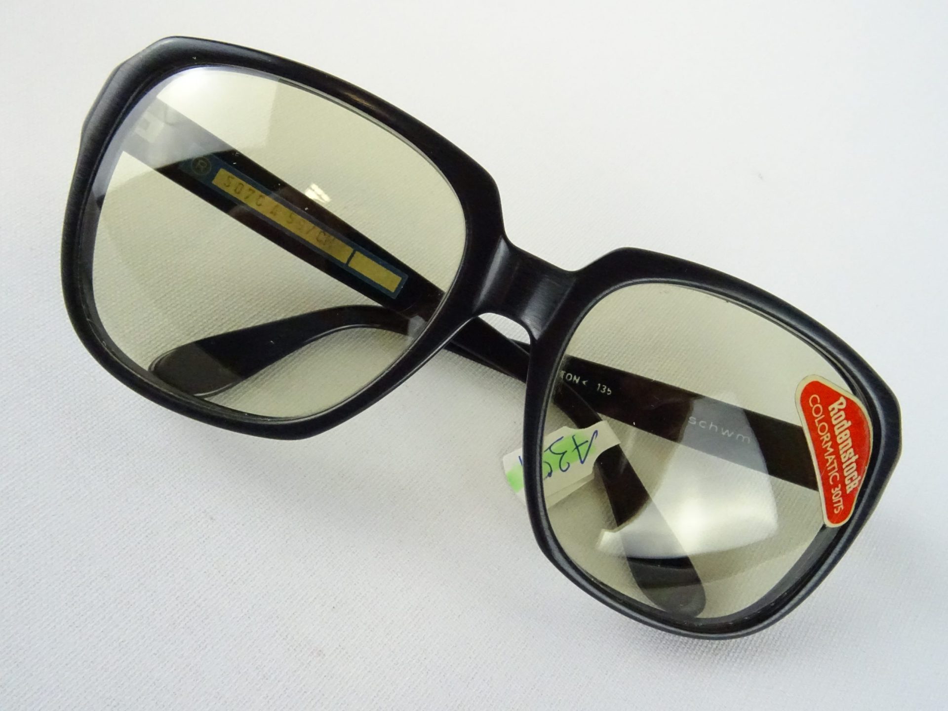 RODENSTOCK Montafon Sonnenbrillen XXL Form Herrenfassung 70er 70s Mineralglas colormatic Kunststoffgestell schwarz Rarität Gr. L – Bild 2