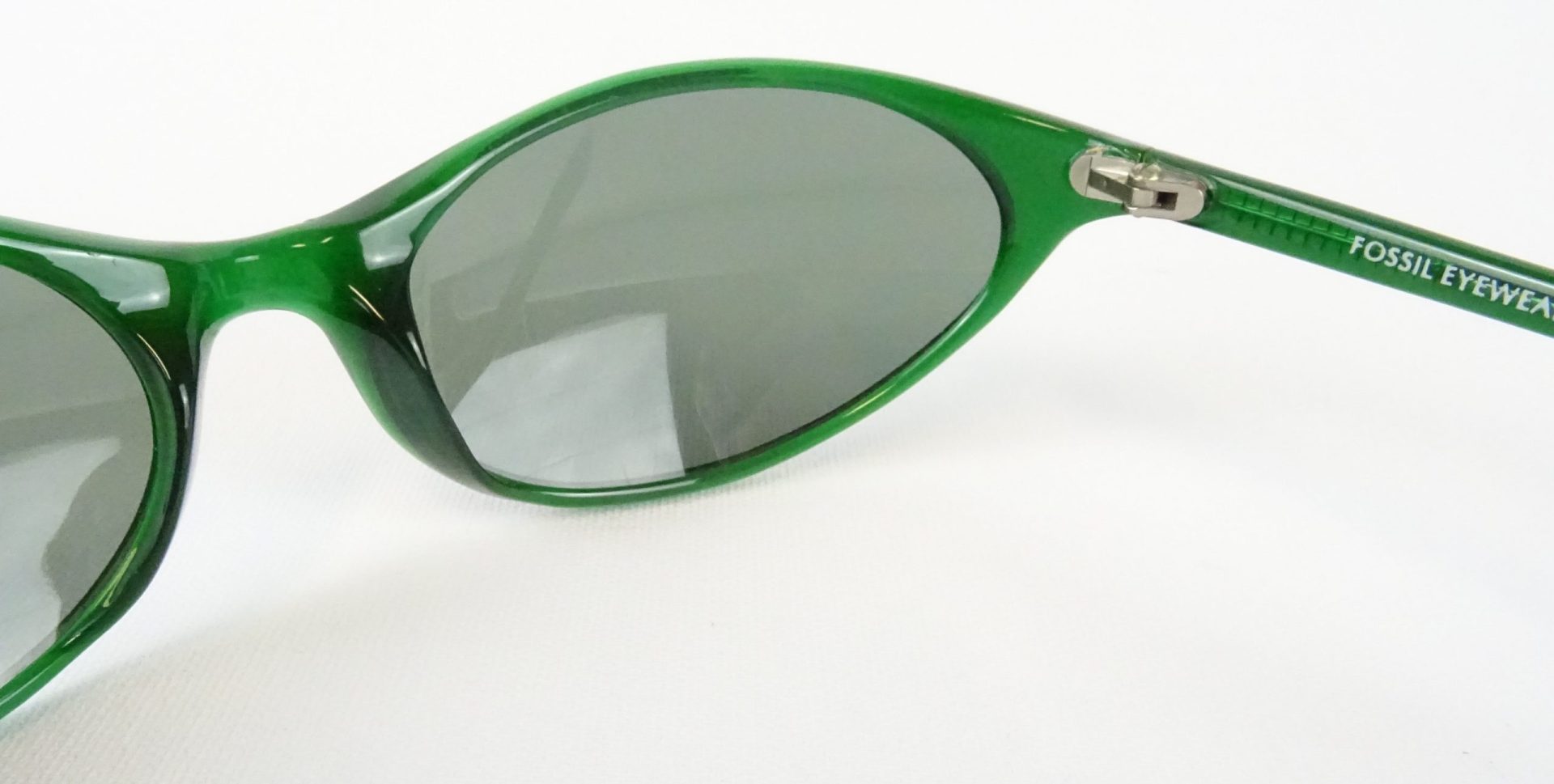 FOSSIL grüne Sportbrille Sonnenbrillen unisex curved mit grauer Tönung  Fahrradbrillen Sportbrillen Biker Gr. L – Bild 4