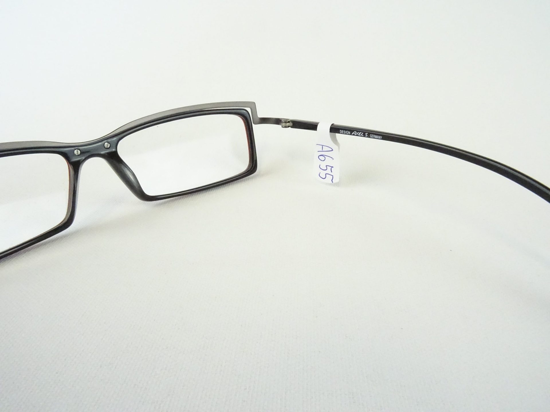 Ausgefallene rote Brille Brillengestelle eckig Materialmix leichte Brillenfassung made in Germany Marke Axel S.  583 Gr. M – Bild 6