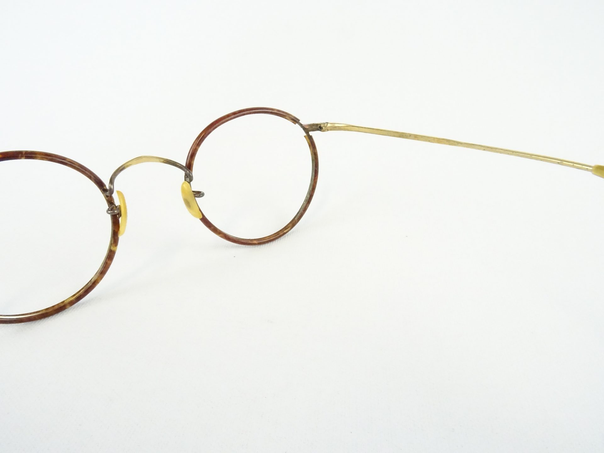20er Jahre Vintagebrille gold-braun Metall Windorringe Pantoform kleine Pantobrille Sammlerstücke Gr. S – Bild 5