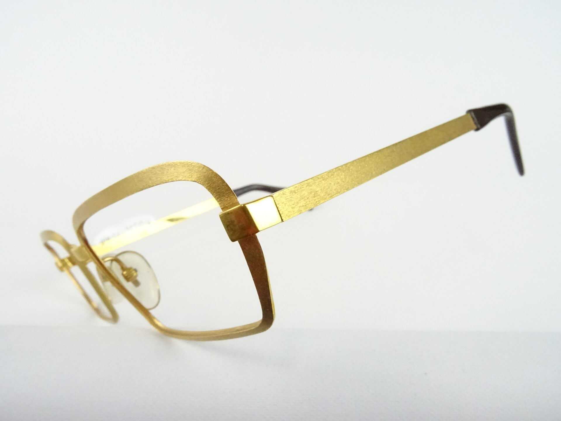 Kastige 60/70er Jahre Herrenbrille von Neostyle seltene Vintagebrillen Metallgestell gold breiter Rand eckig Gr. M – Bild 6