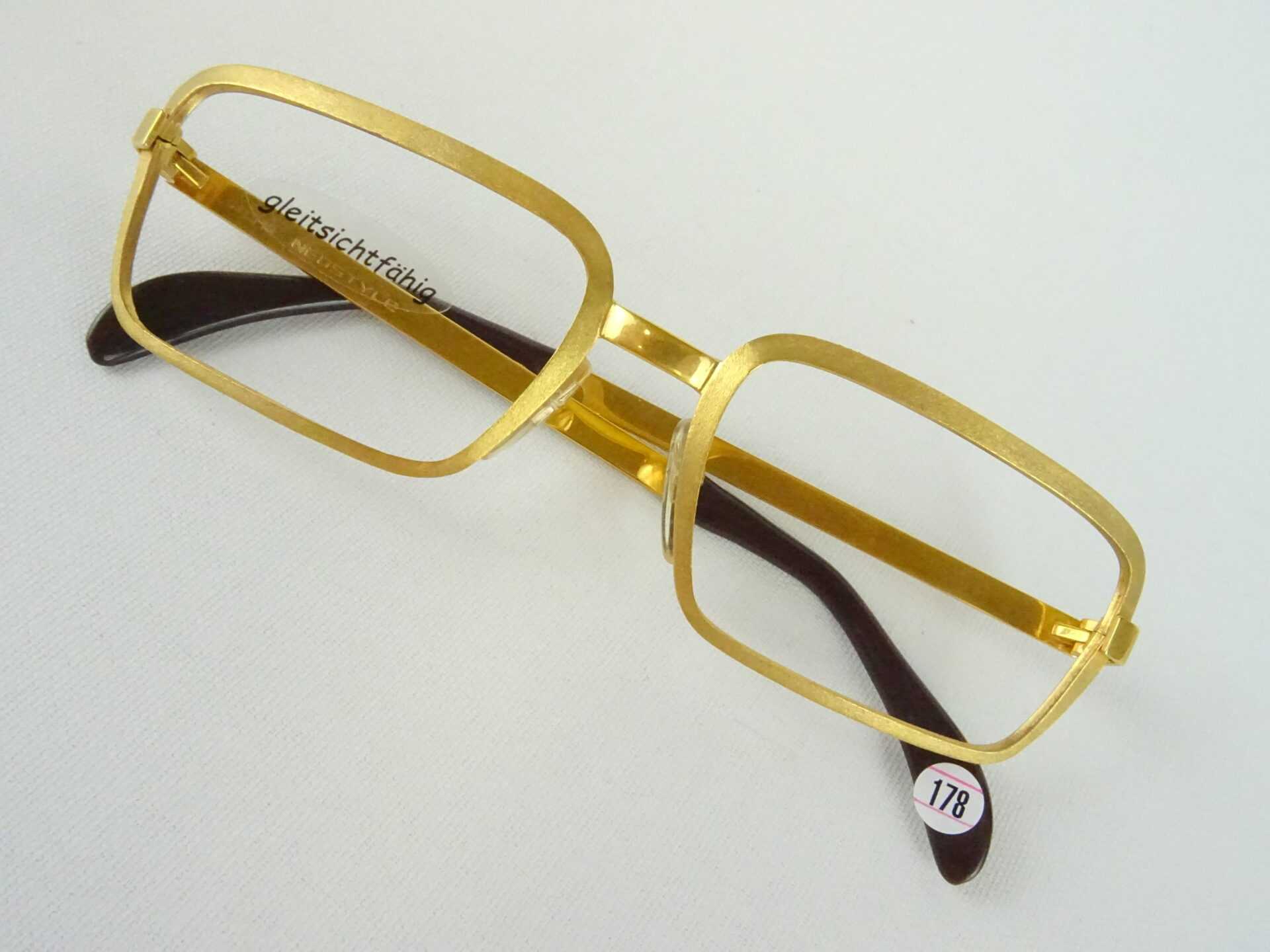Kastige 60/70er Jahre Herrenbrille von Neostyle seltene Vintagebrillen Metallgestell gold breiter Rand eckig Gr. M – Bild 2